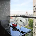 Urban Apartments Skyline - Sokolska Towers 30A - Gym & Sauna - 2 Free Garages - Luxury * Katowice