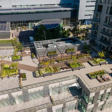 Urban Luxury Skyline Sokolska Towers 30a, 2 Free Garages, Gym & Sauna, Self Check-in