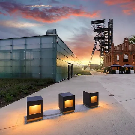 Apartment Urban Luxury Skyline Sokolska Towers 30a, 2 Free Garages, Gym&sauna, Self Check-in *