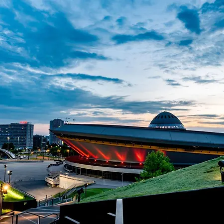 Urban Luxury Skyline Sokolska Towers 30a, 2 Free Garages, Gym&sauna, Self Check-in Apartment Kattowitz