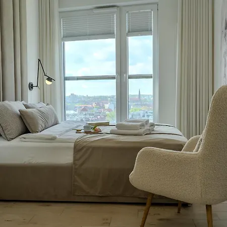 아파트 Urban Luxury Skyline Sokolska Towers 30a, 2 Free Garages, Gym & Sauna, Self Check-in 카토비체