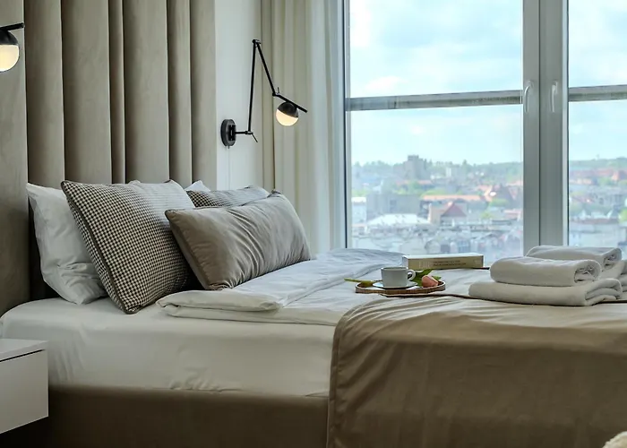 Urban Luxury Skyline Sokolska Towers 30a, 2 Free Garages, Gym & Sauna, Self Check-in شقة *