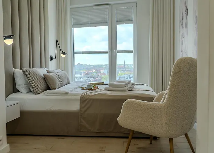 شقة Urban Luxury Skyline Sokolska Towers 30a, 2 Free Garages, Gym & Sauna, Self Check-in كاتوفيتسه